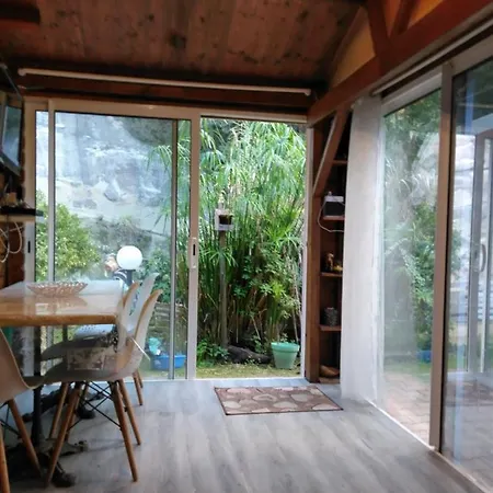 Oasis 木屋